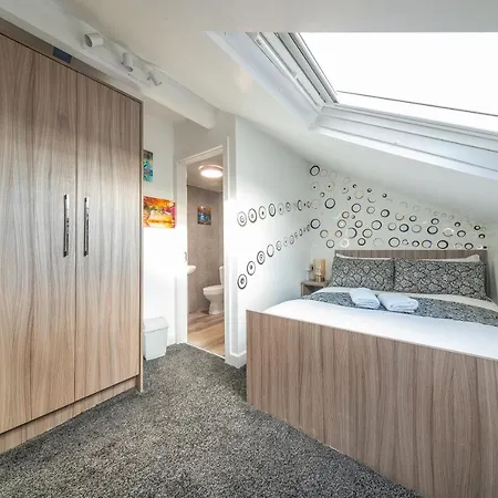 *ra12s* For Your Relaxed & Cosy + Free Parking + Free Fast Wifi *