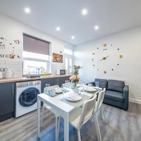 Habitación en casa particular *ra12s* For Your Relaxed & Cosy + Parking