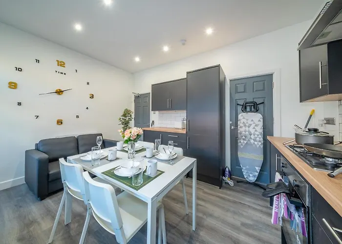 Homestay szállás *ra12s* For Your Relaxed & Cosy + Free Parking + Free Fast Wifi * *